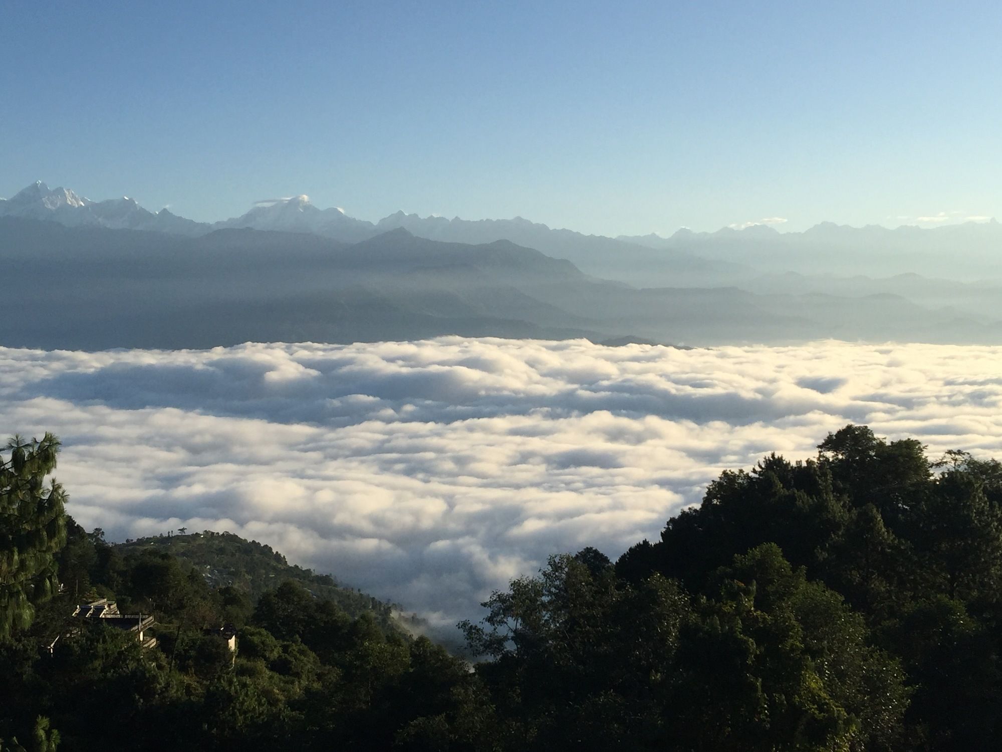 Everest Manla Resort Нагаркот Экстерьер фото